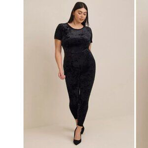 Torrid size 2X Black Full Length Crushed Velvet Short Sleeve Catsuit Evening
